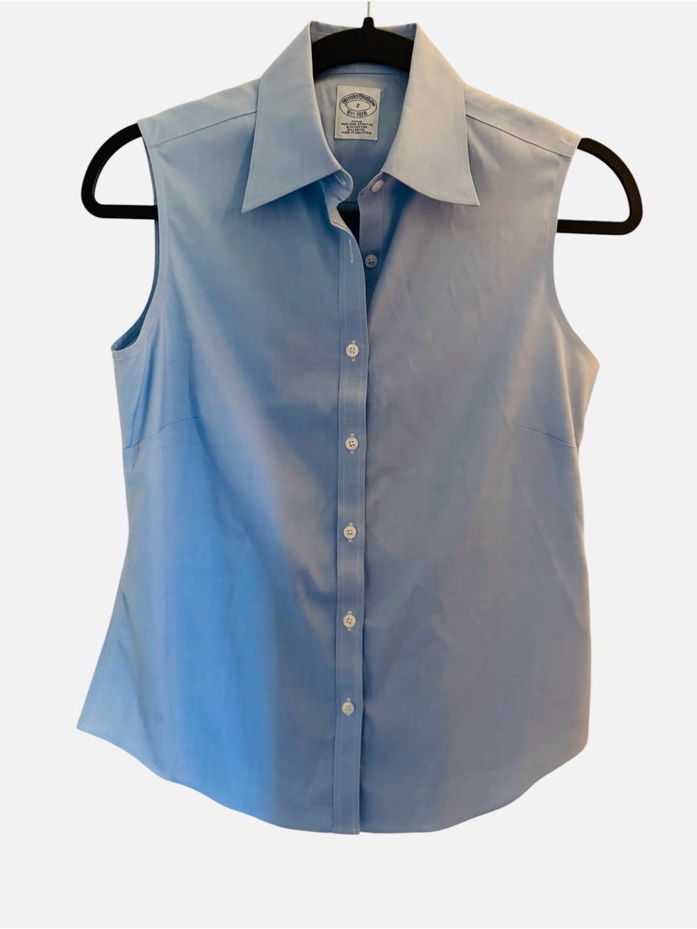 Brooks Brothers Women’s Size 2 Blue Sleeveless button down shirt